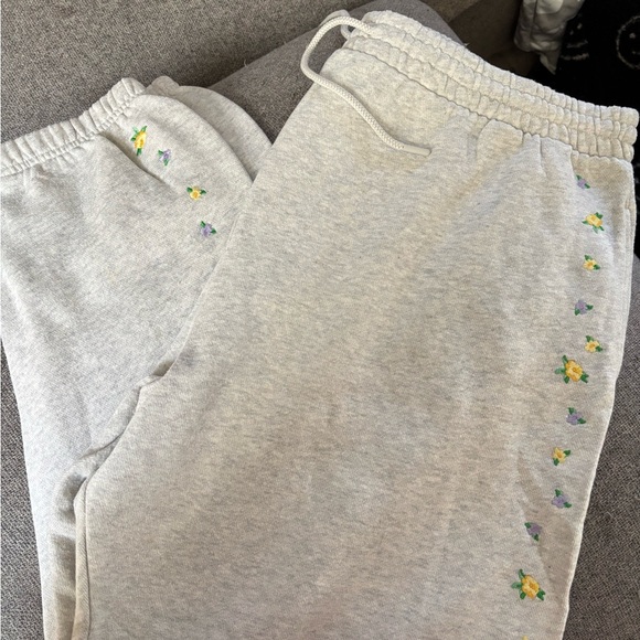 PINK Victoria's Secret Pants - VS PINK Grey Sweatpants with Yellow & Purple Flower Embroidery